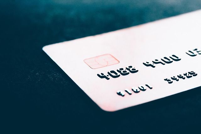 Carte bancaire anonyme : comment l’obtenir et quels avantages en 2025 ?